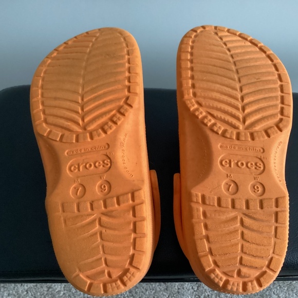 Crocs - Picture 5 of 5